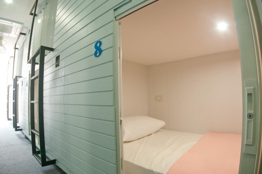 Hotel Capsule Suratthani Surat Thani Luaran gambar