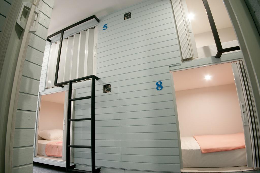 Hotel Capsule Suratthani Surat Thani Luaran gambar