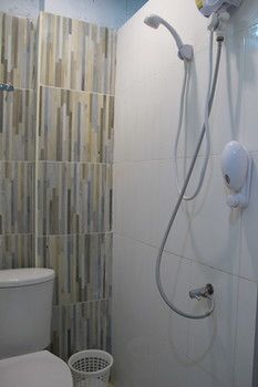 Hotel Capsule Suratthani Surat Thani Luaran gambar